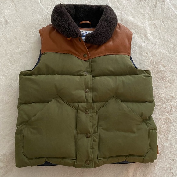 Penfield Trailwear Down Puffer Vest - Picture 2 of 7